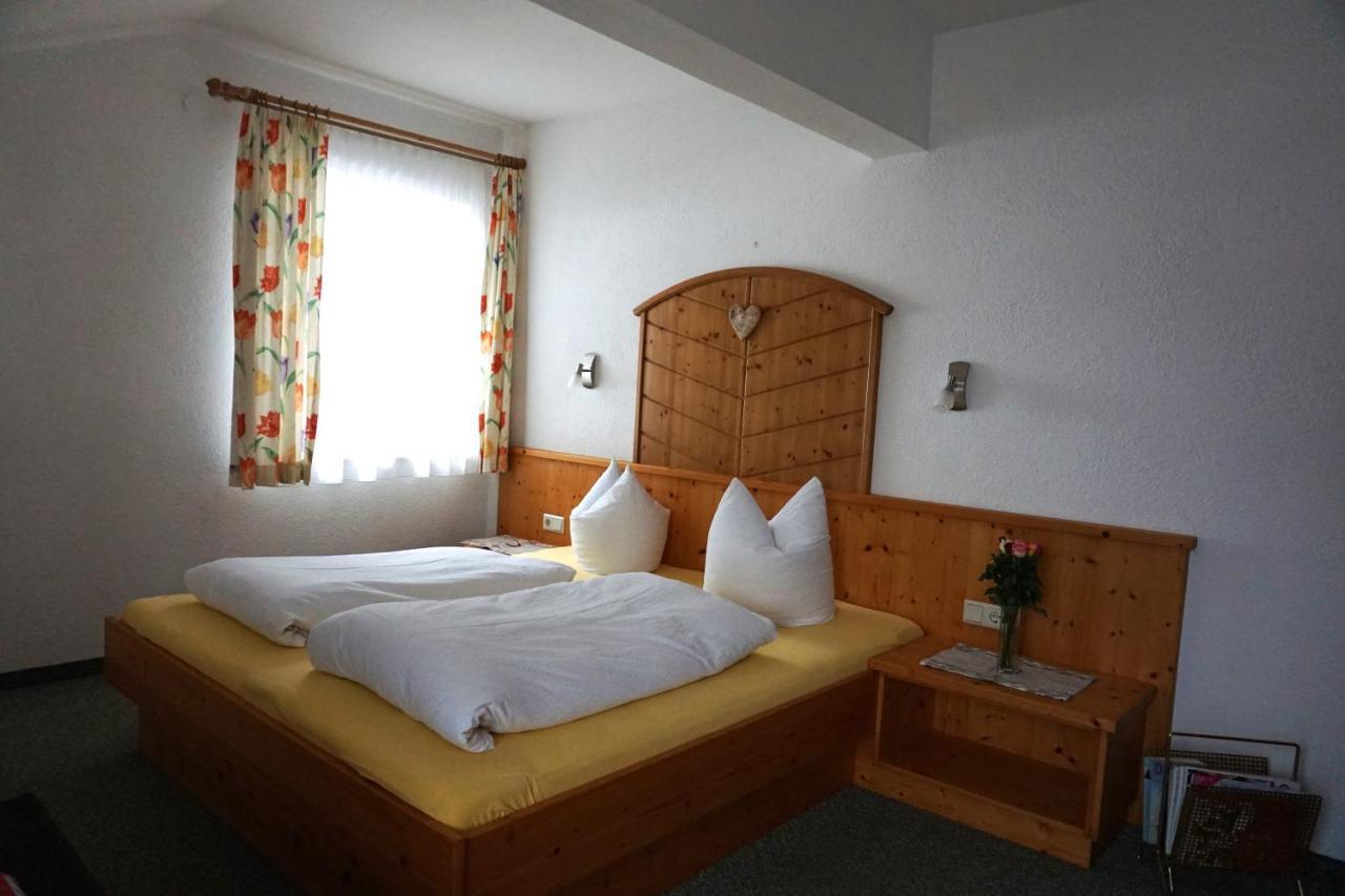 Hofer's Wiesenheim Apartment