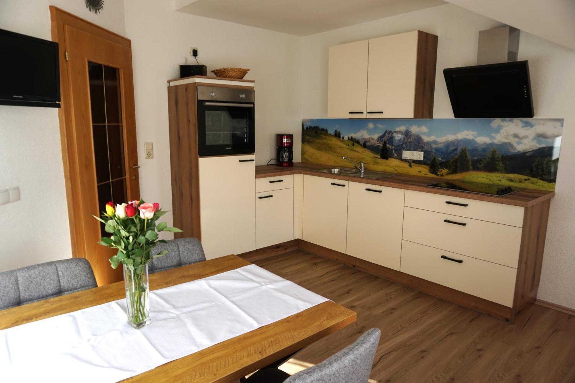 Hofer's Wiesenheim Zell am Ziller