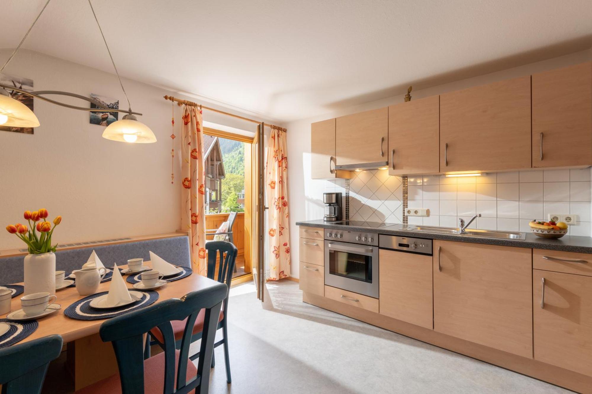 Hofer's Wiesenheim Apartment Zell am Ziller